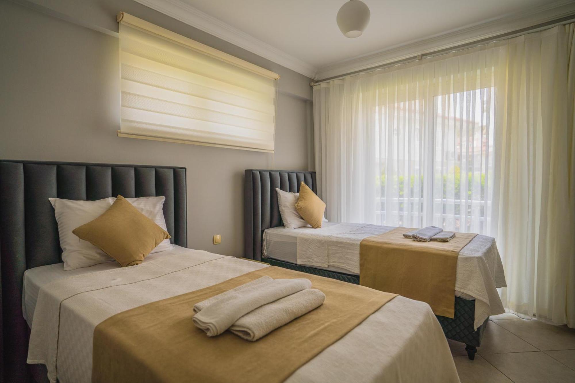 Sunset Beach Resort Aqua Lettings Fethiye Eksteriør billede