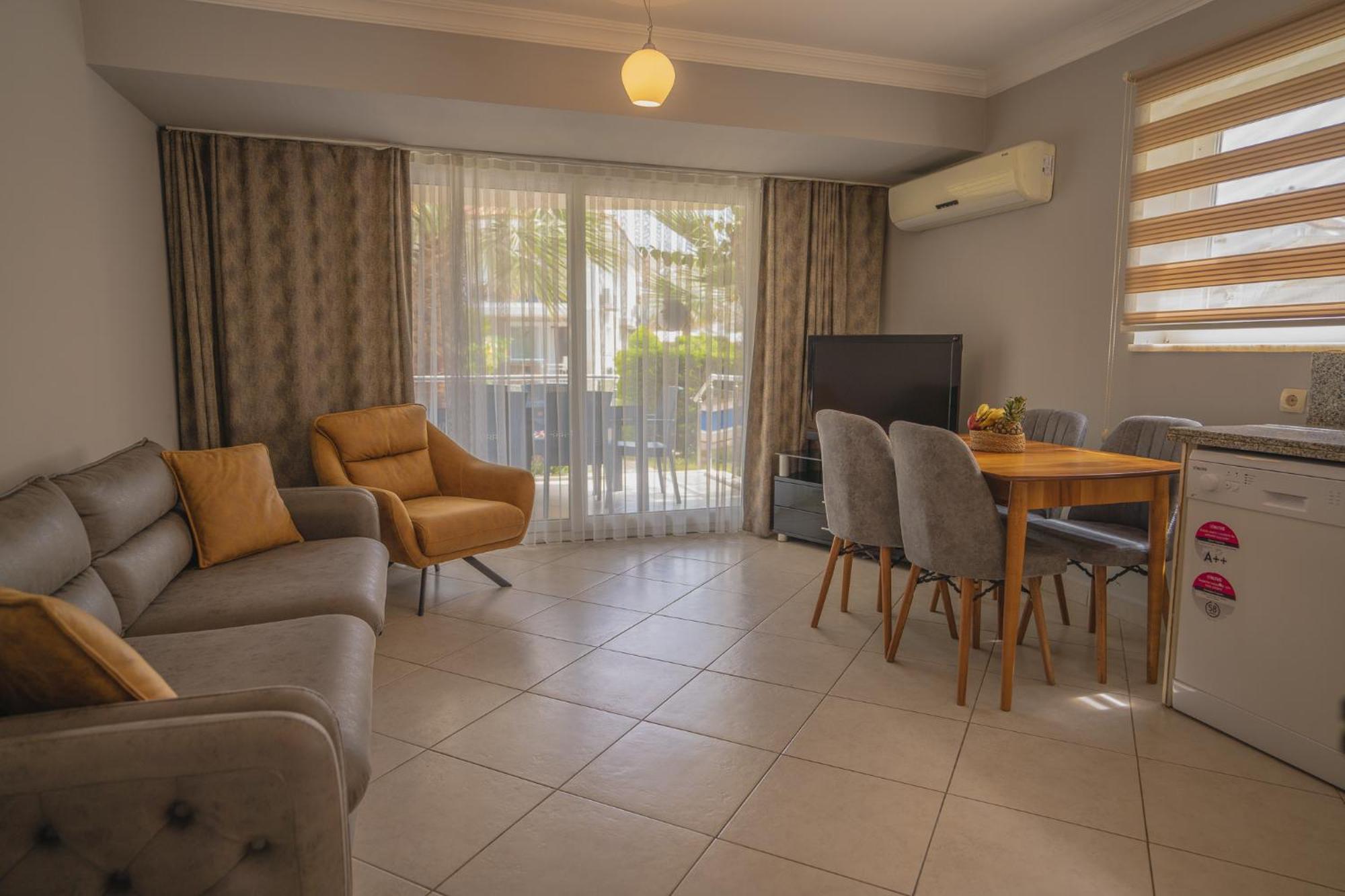 Sunset Beach Resort Aqua Lettings Fethiye Eksteriør billede